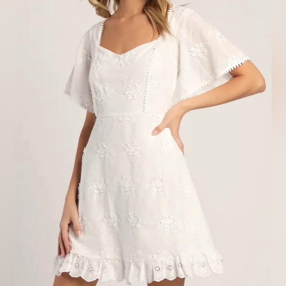 Lulu’s White Flutter Sleeve Dress - Size Medium - Bridal, Wedding Bachelorette!